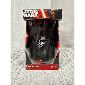 Star Wars Kylo Ren Pint Glass 16 oz Silver Buffalo Galaxy Black Red SE01031P NIB